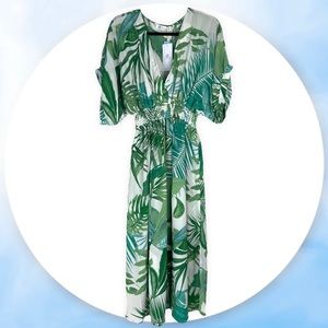 Cupshe Whitley Tropical V-neck Dress Green Short Sleeve Vacation Dress XS